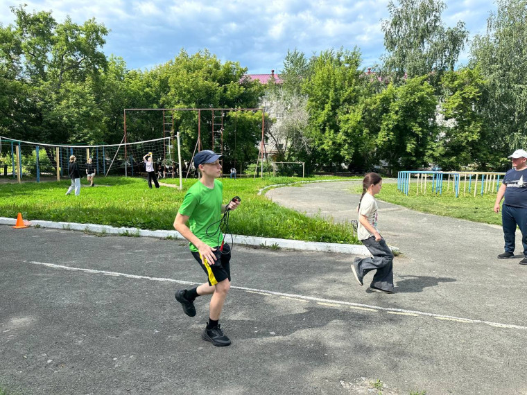 «День бадминтона».